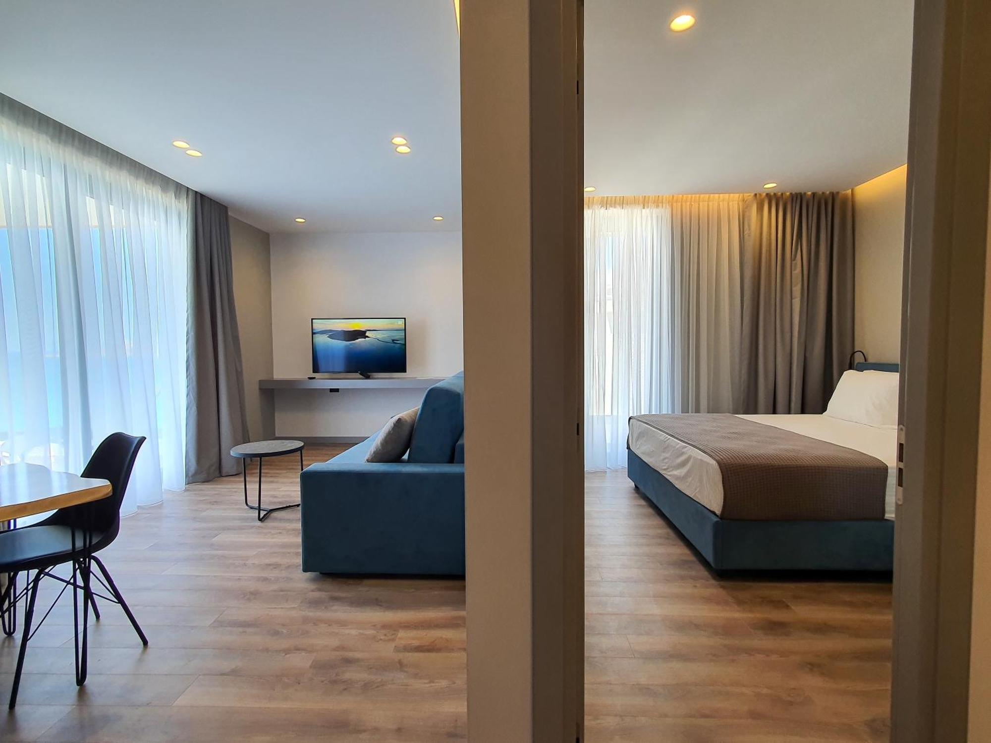 Lookout Apartments Sarande Bilik gambar