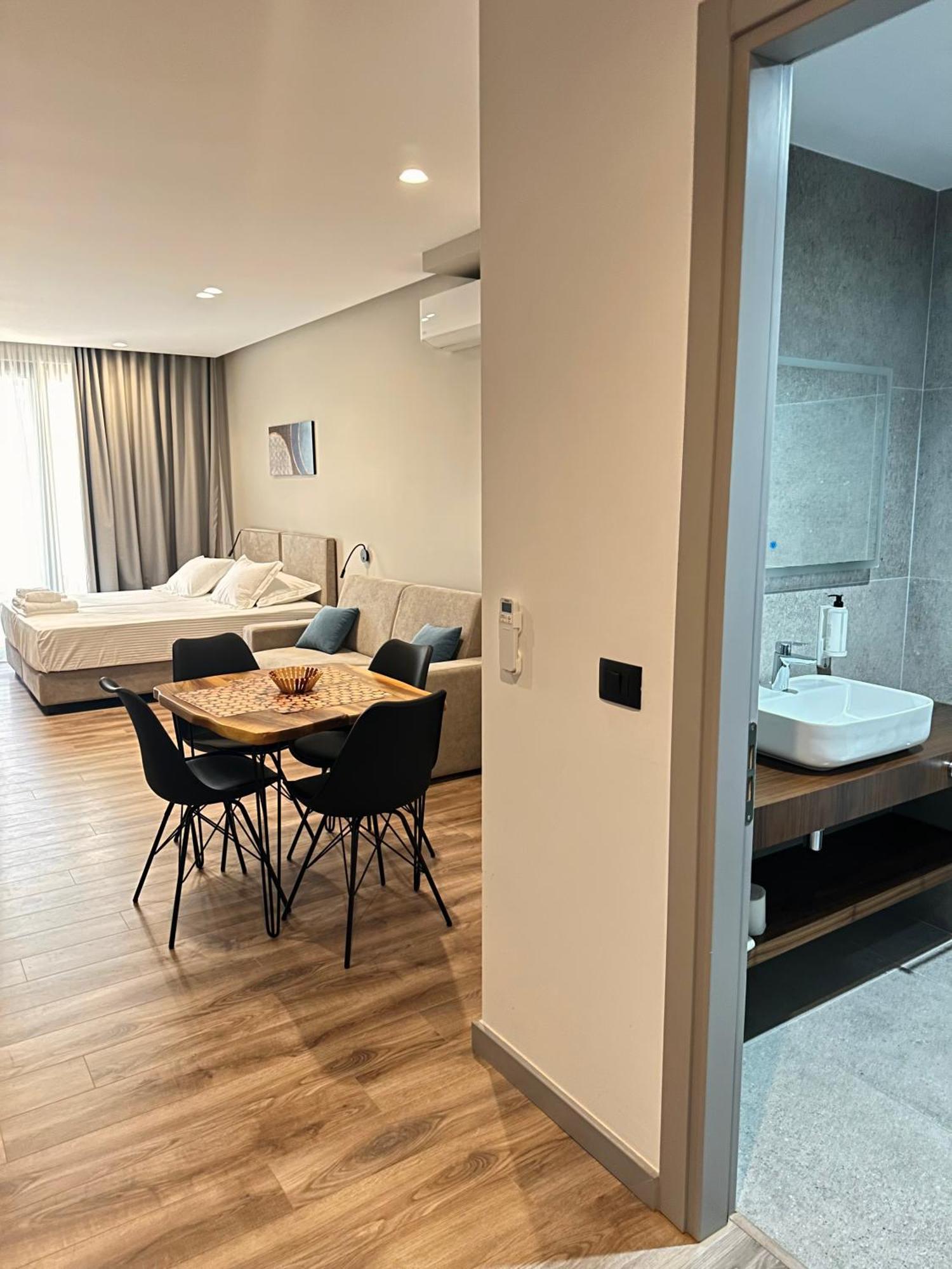 Lookout Apartments Sarande Luaran gambar